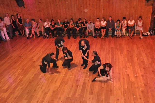 min 2010 10 10 station danse 291